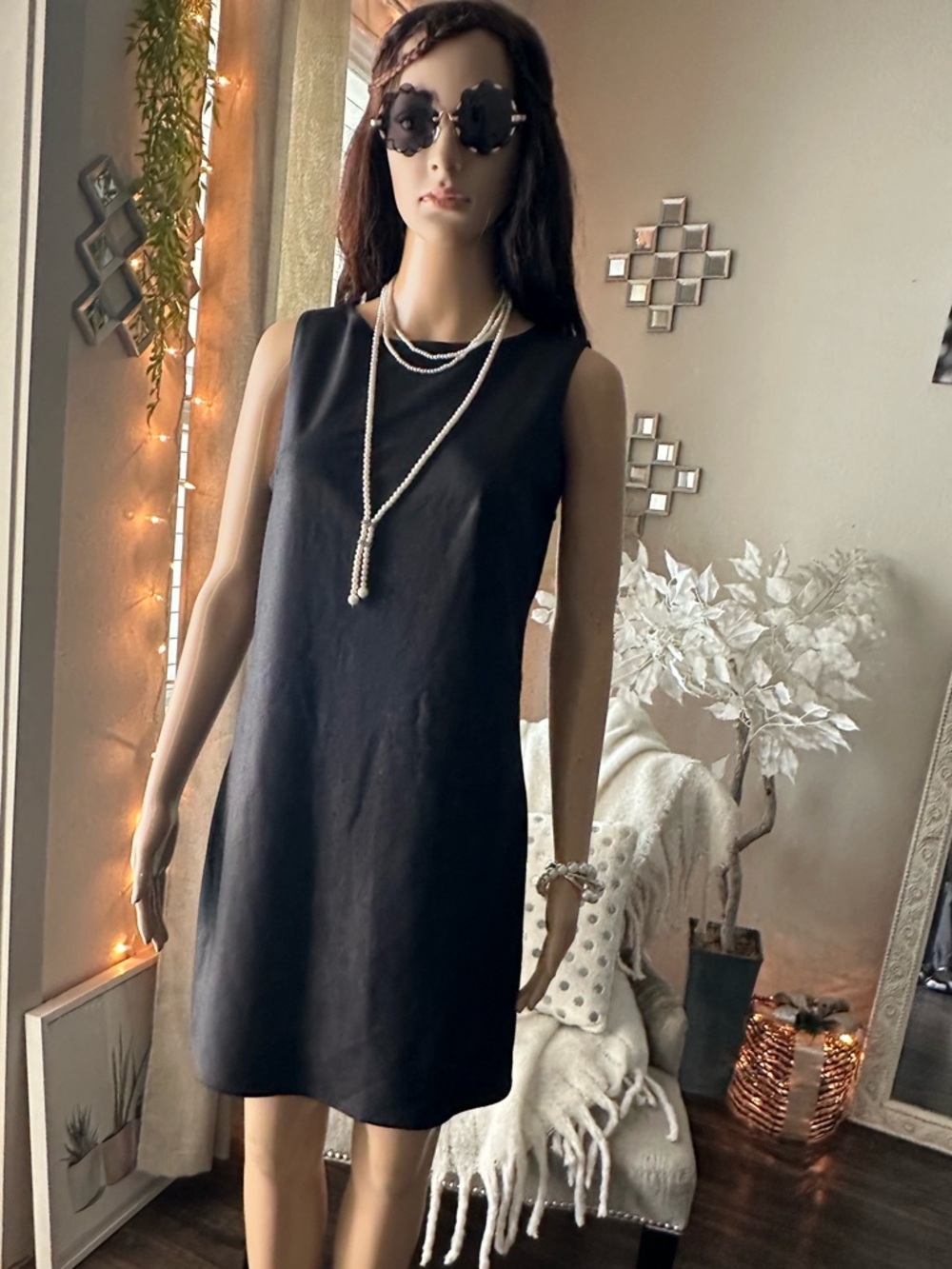 Sophie Max Black Sleeveless Mini Shift Dress Small